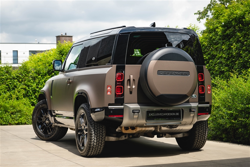 Land Rover Defender 90 X-Dynamic